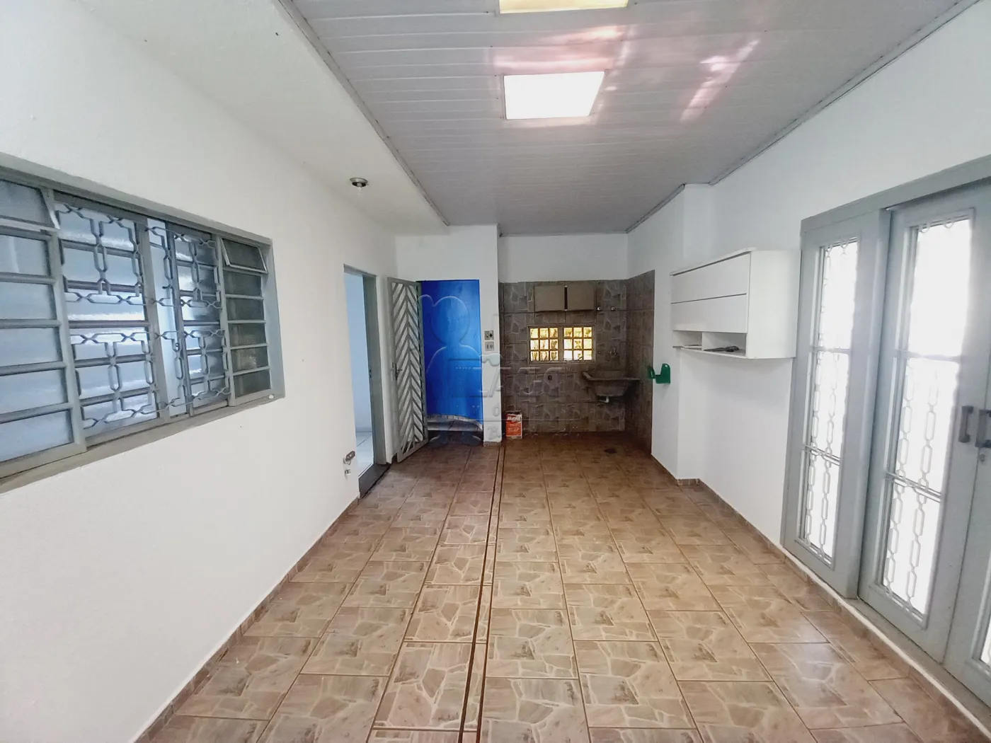 Alugar Casa / Padrão em Cravinhos R$ 2.200,00 - Foto 5