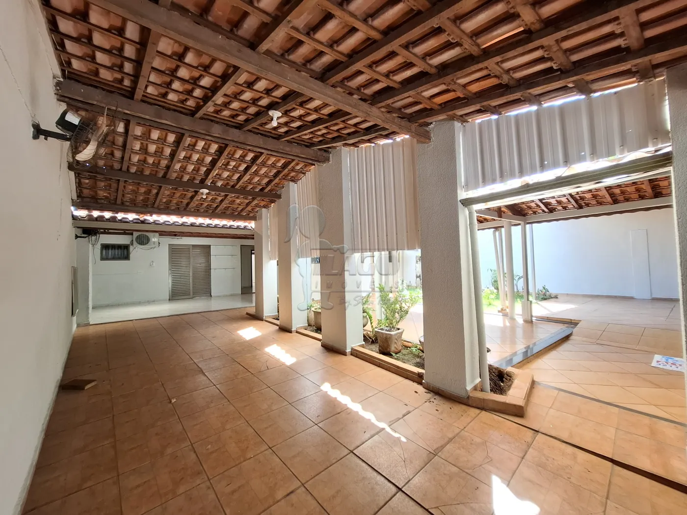 Alugar Casa / Padrão em Cravinhos R$ 2.500,00 - Foto 56