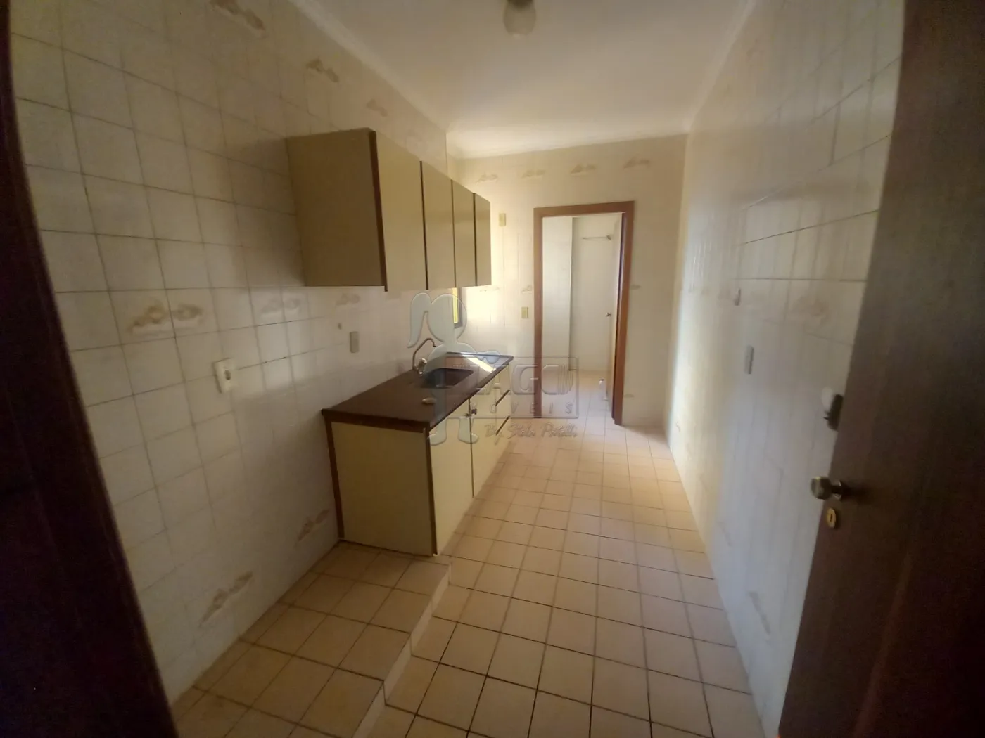 Alugar Apartamento / Padrão em Ribeirão Preto R$ 1.500,00 - Foto 5