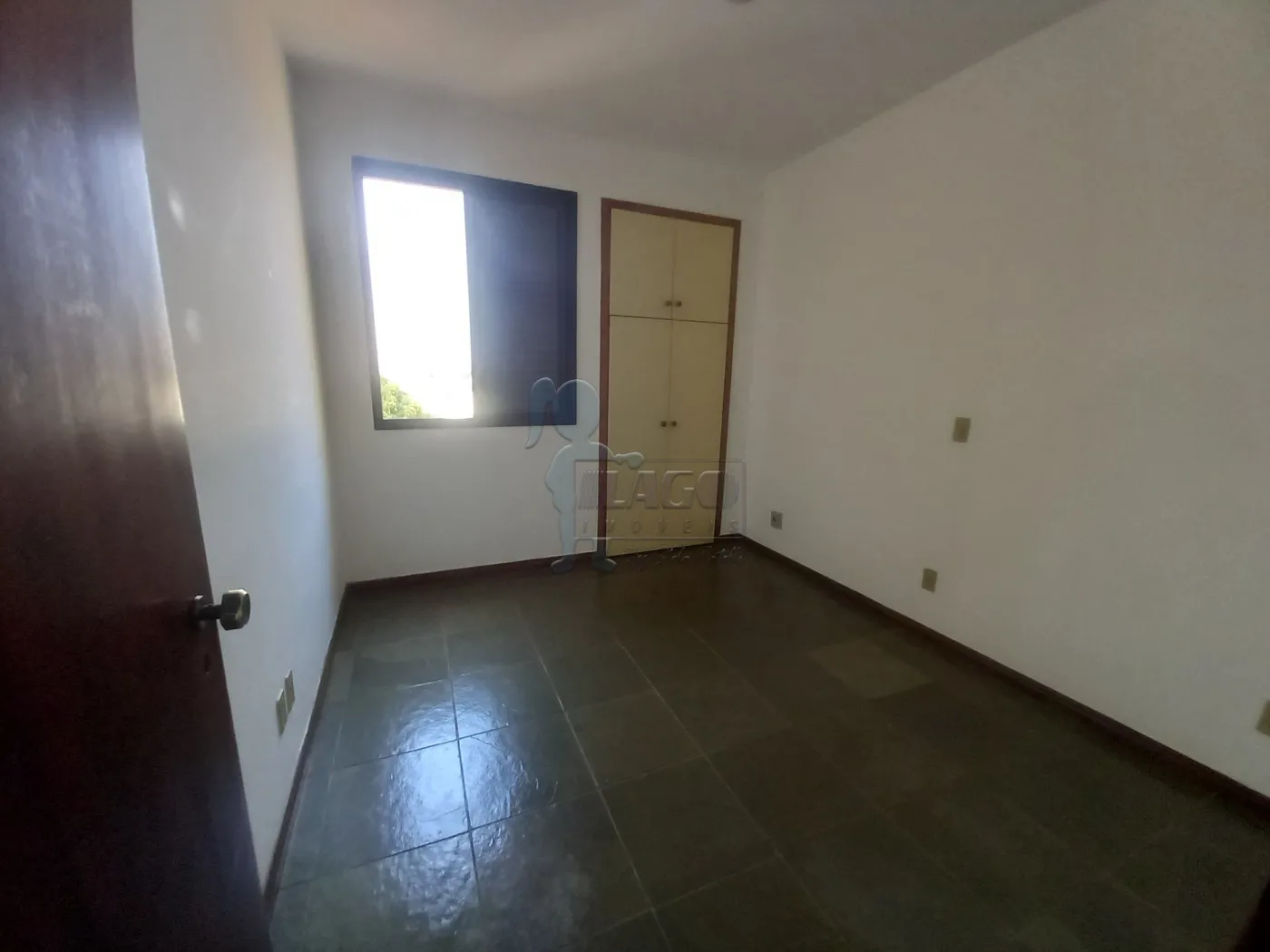 Alugar Apartamento / Padrão em Ribeirão Preto R$ 1.500,00 - Foto 12