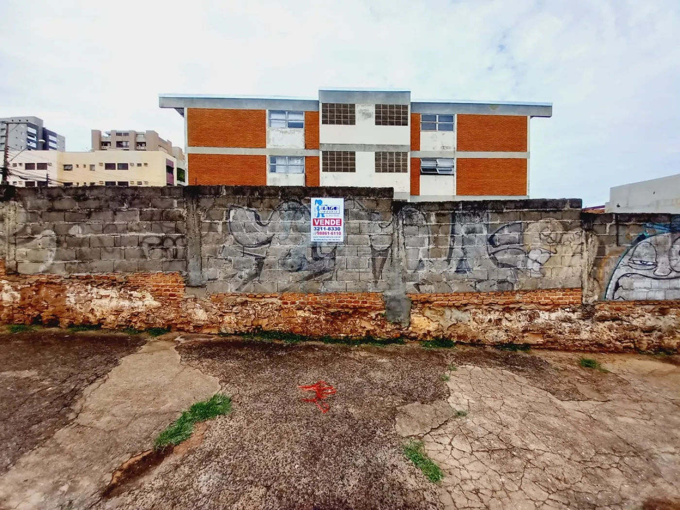 Alugar Terreno / Padrão em Ribeirão Preto R$ 6.500,00 - Foto 5