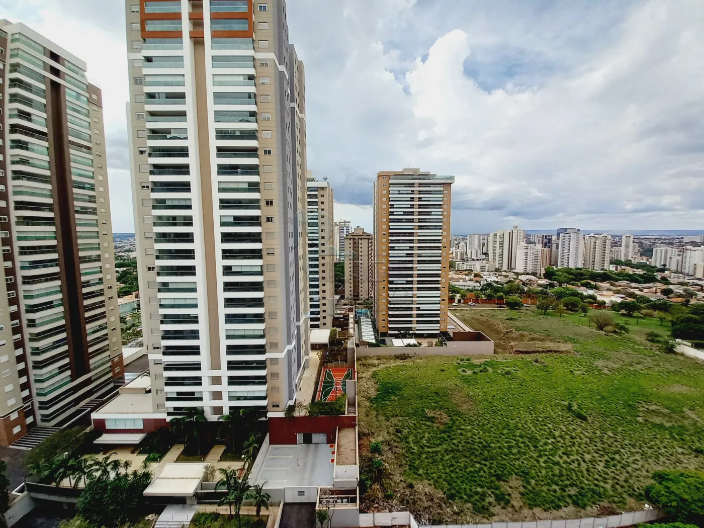 Alugar Apartamento / Padrão em Ribeirão Preto R$ 3.600,00 - Foto 18