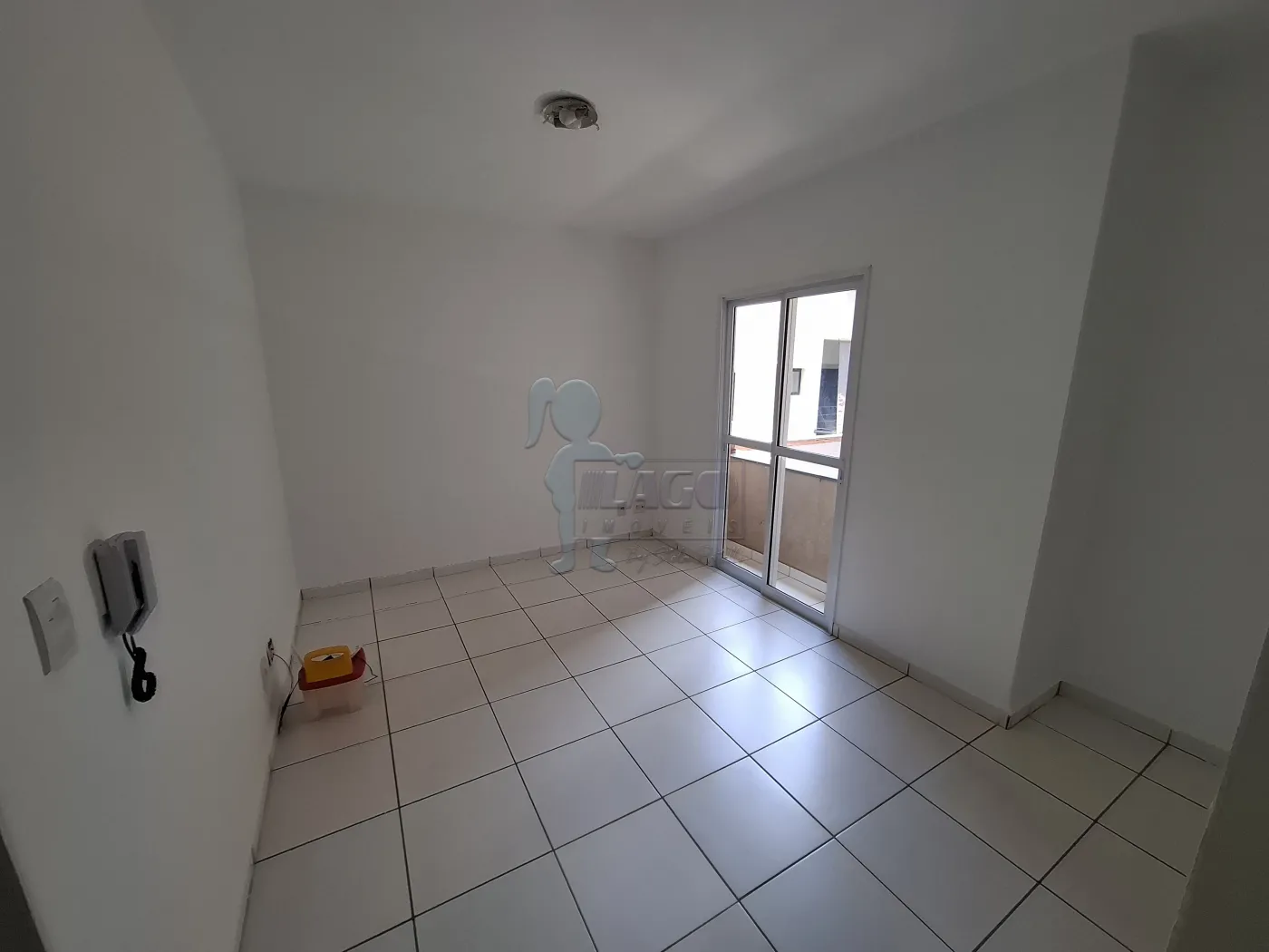 Alugar Apartamento / Padrão em Ribeirão Preto R$ 900,00 - Foto 2