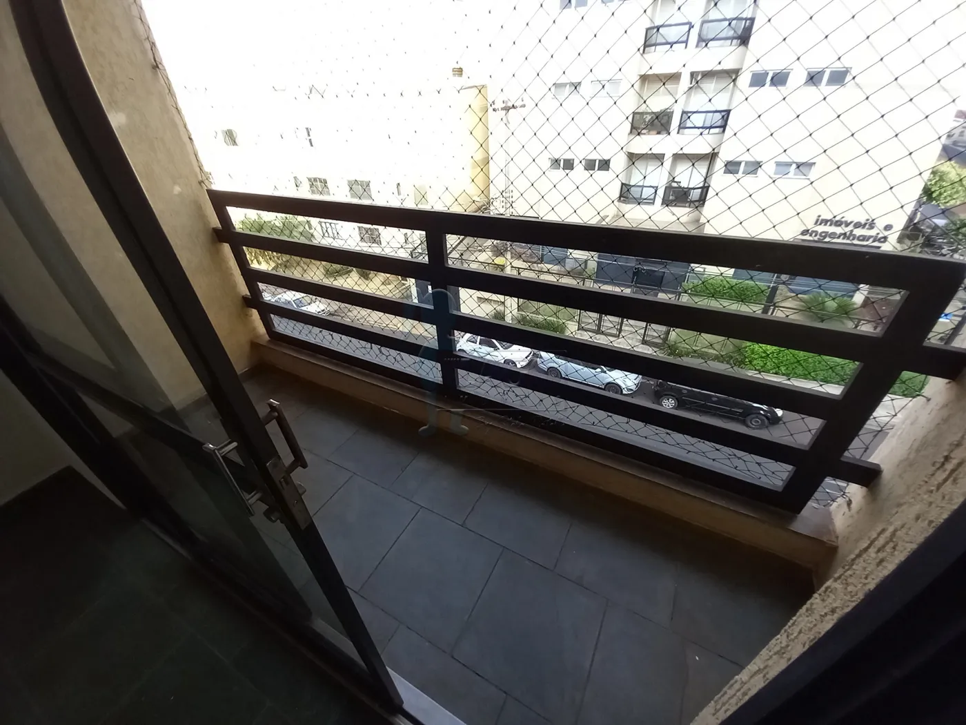 Alugar Apartamento / Padrão em Ribeirão Preto R$ 1.400,00 - Foto 1