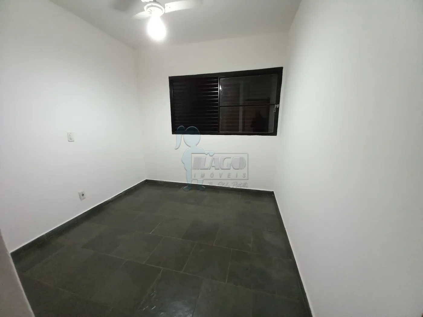 Alugar Apartamento / Padrão em Ribeirão Preto R$ 1.400,00 - Foto 12