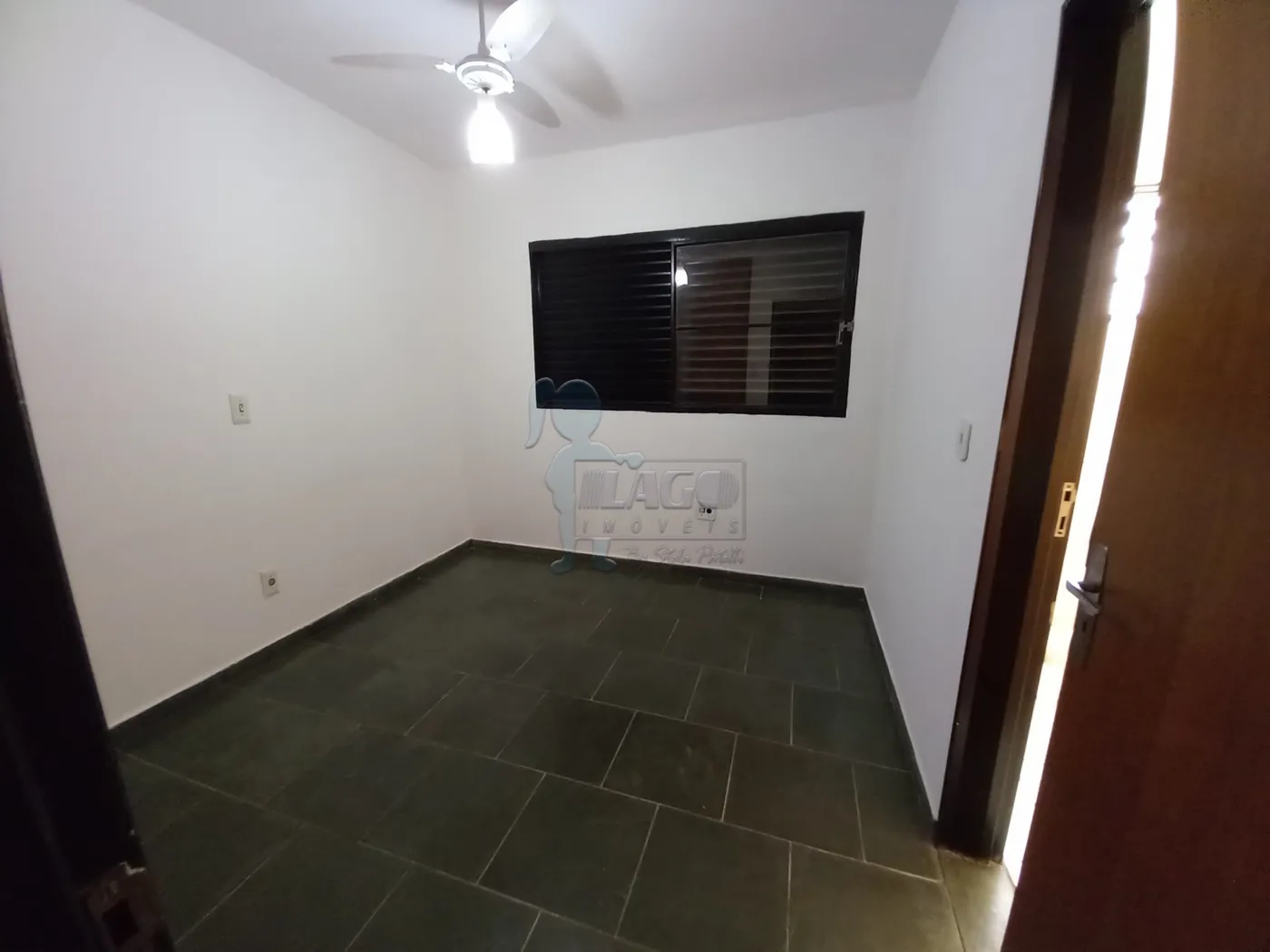 Alugar Apartamento / Padrão em Ribeirão Preto R$ 1.400,00 - Foto 9