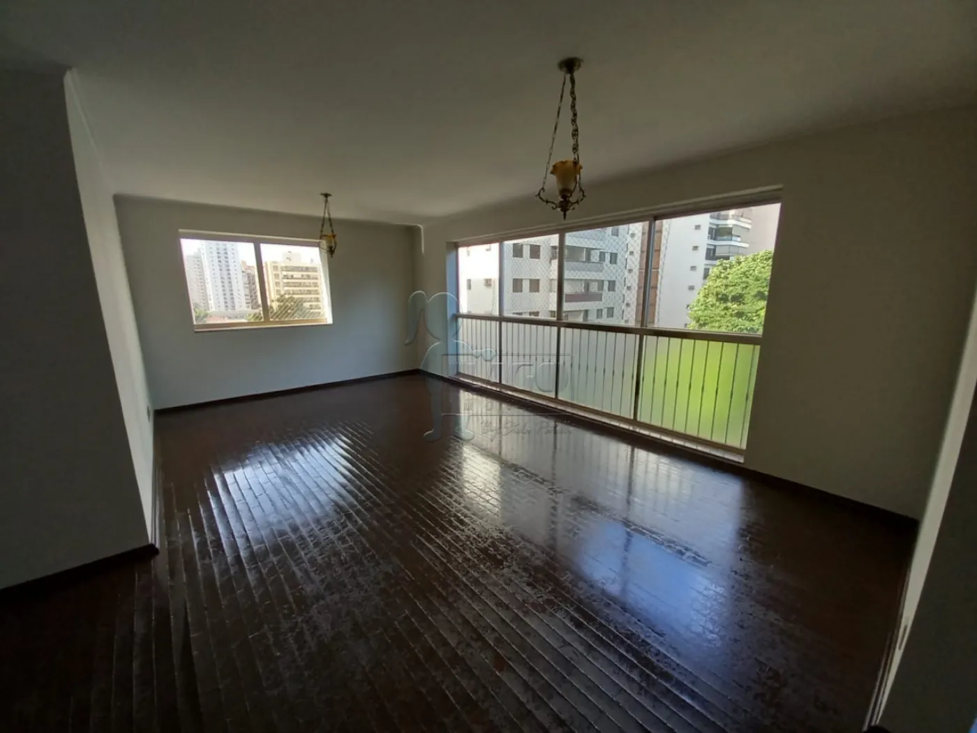 Alugar Apartamento / Padrão em Ribeirão Preto R$ 2.200,00 - Foto 1