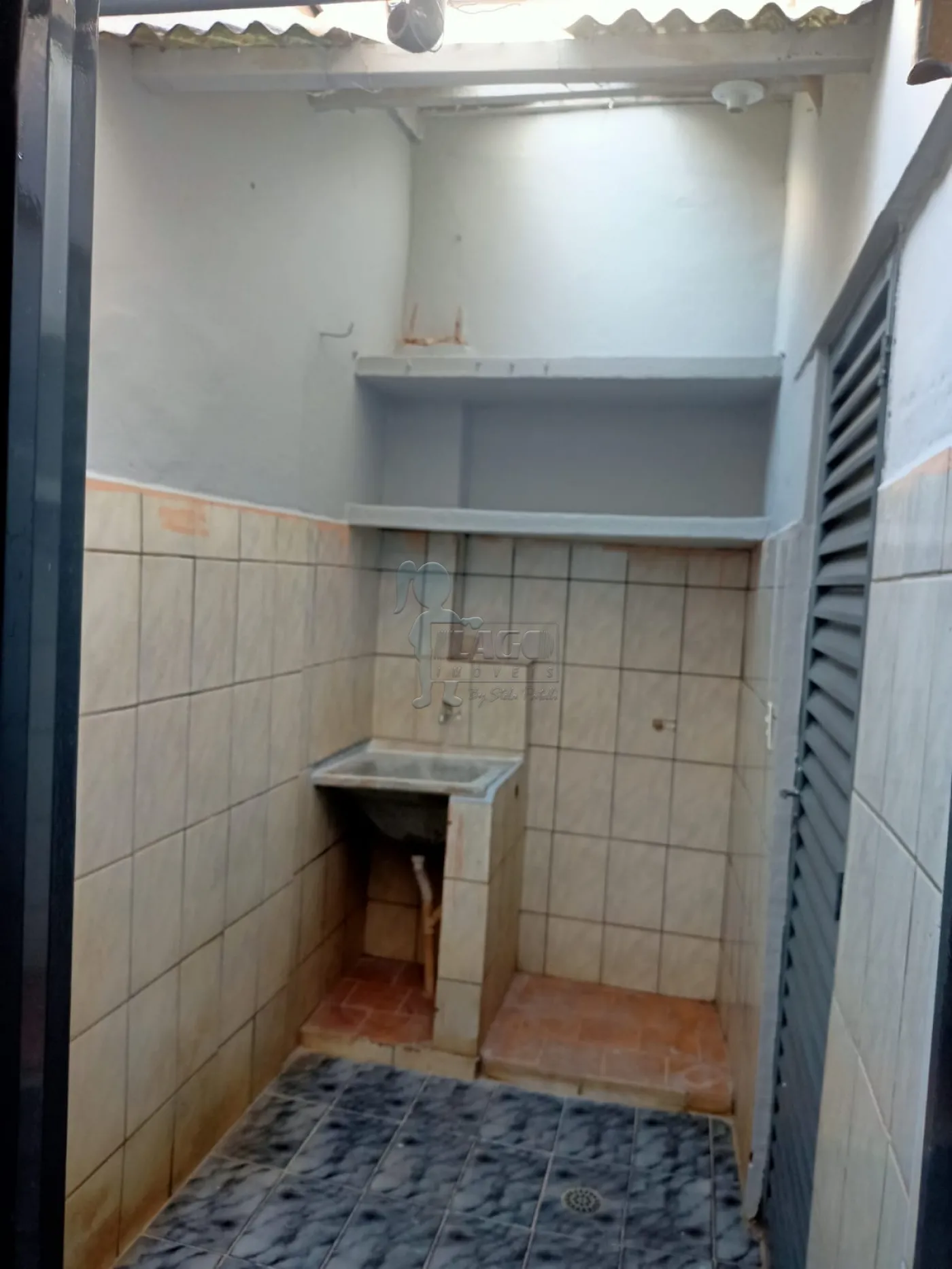 Alugar Casa / Padrão em Ribeirão Preto R$ 850,00 - Foto 3