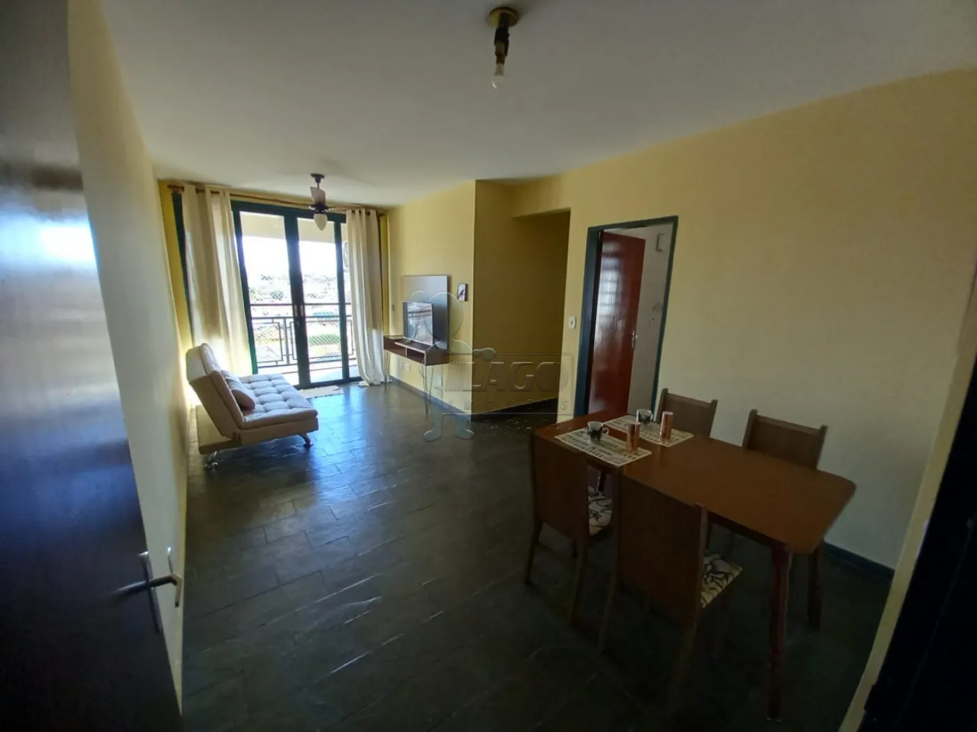 Alugar Apartamento / Padrão em Ribeirão Preto R$ 2.230,00 - Foto 1