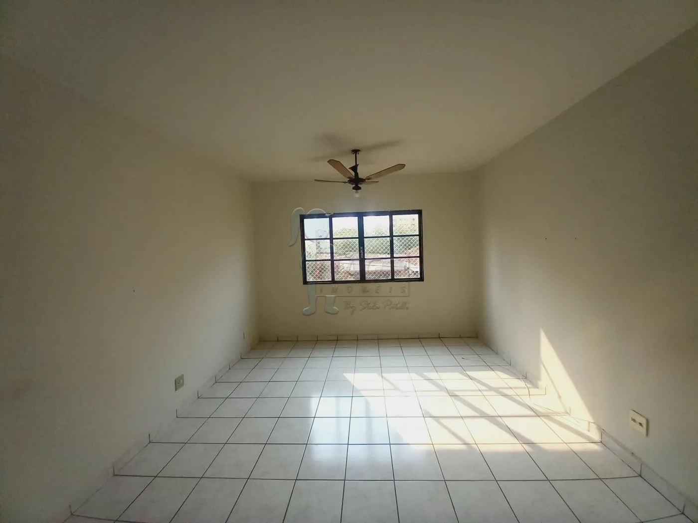 Alugar Apartamento / Padrão em Ribeirão Preto R$ 1.000,00 - Foto 1