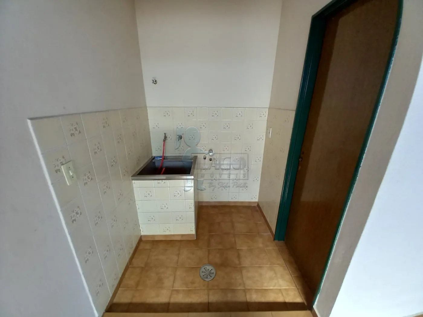 Alugar Casa / Padrão em Ribeirão Preto R$ 1.500,00 - Foto 16