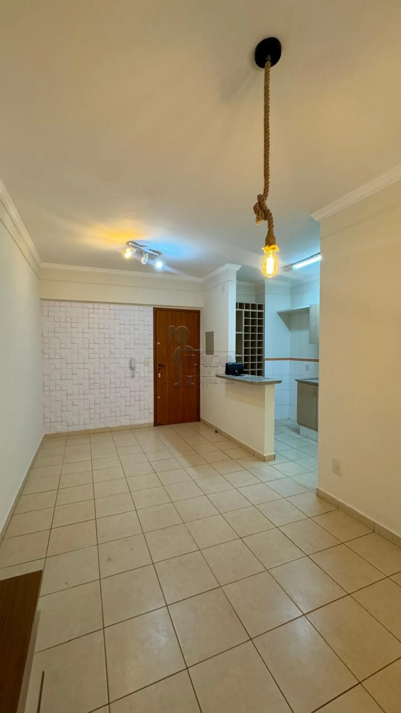 Alugar Apartamento / Padrão em Ribeirão Preto R$ 2.200,00 - Foto 2