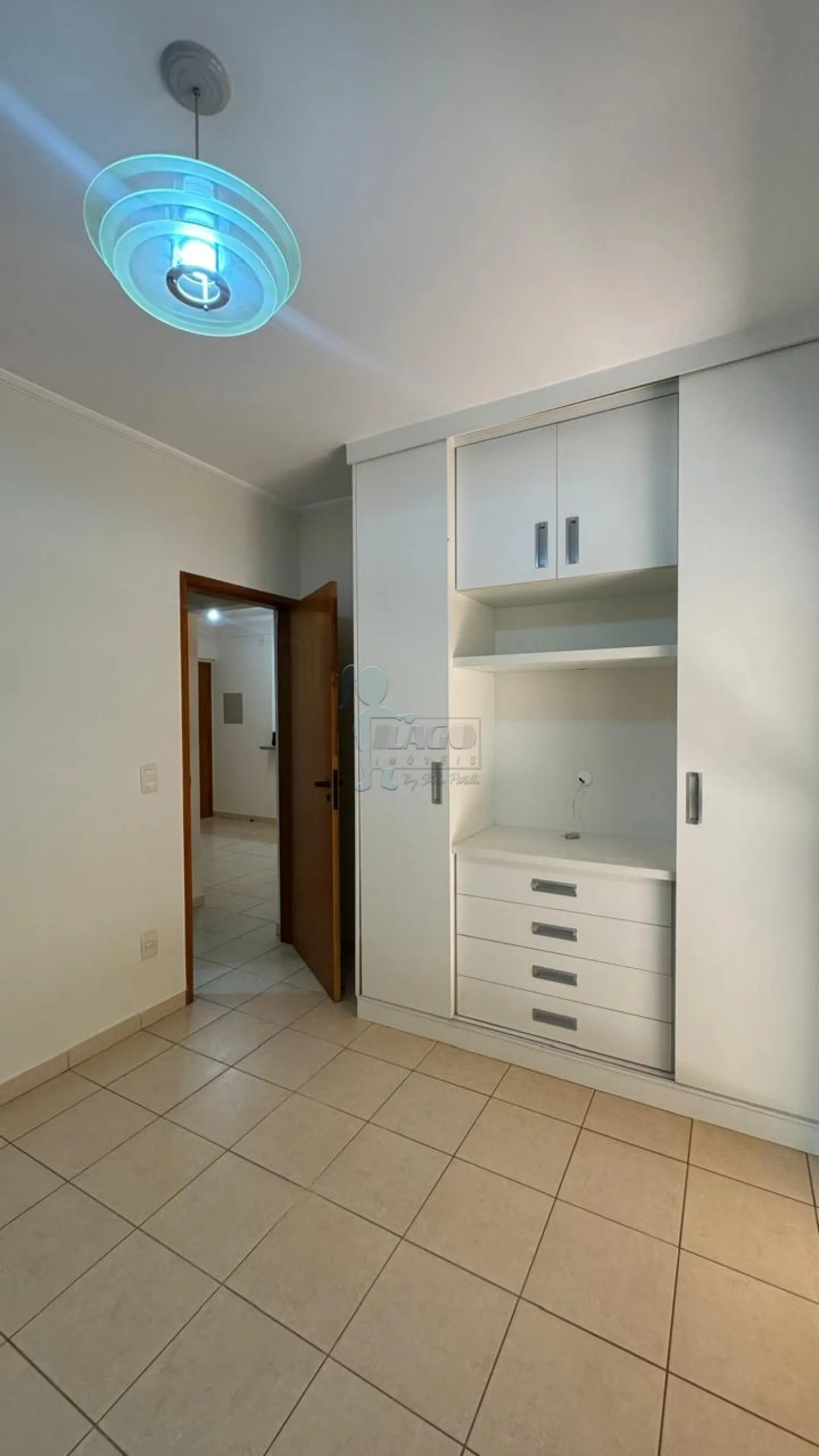 Alugar Apartamento / Padrão em Ribeirão Preto R$ 2.200,00 - Foto 6