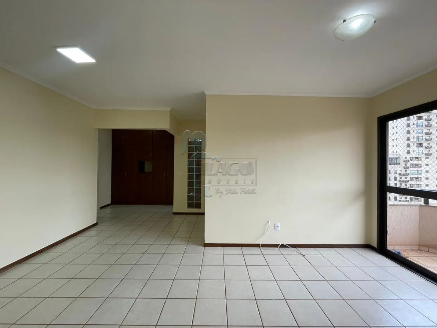 Alugar Apartamento / Padrão em Ribeirão Preto R$ 1.700,00 - Foto 2