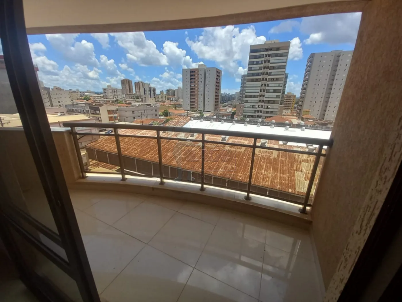 Alugar Apartamento / Padrão em Ribeirão Preto R$ 2.500,00 - Foto 2