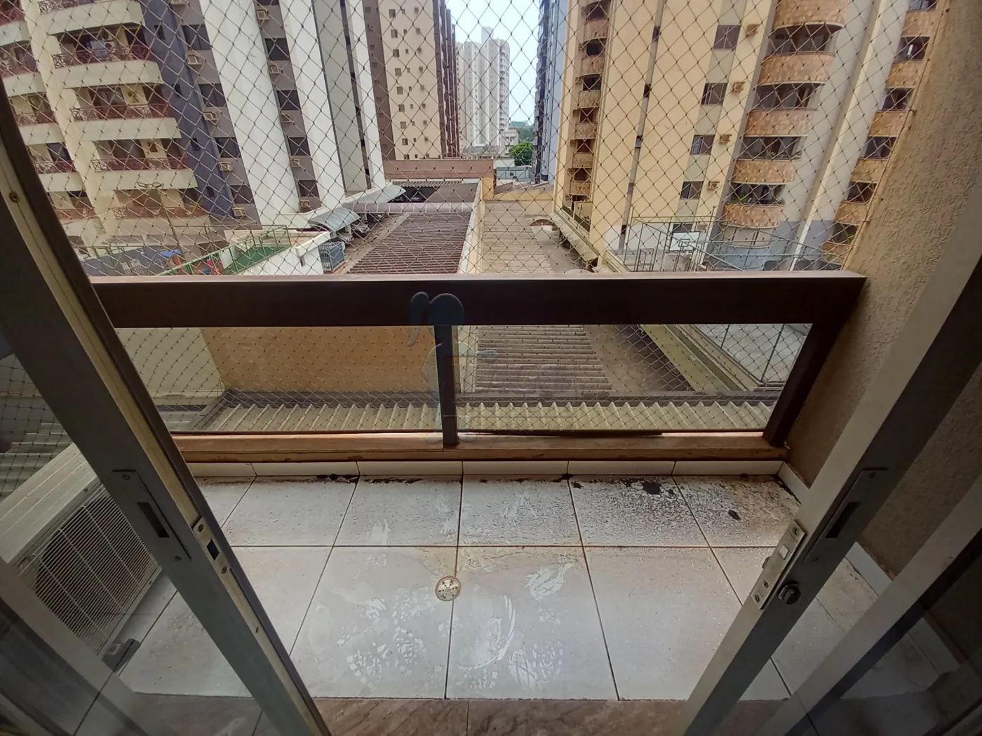 Alugar Apartamento / Padrão em Ribeirão Preto R$ 2.200,00 - Foto 2