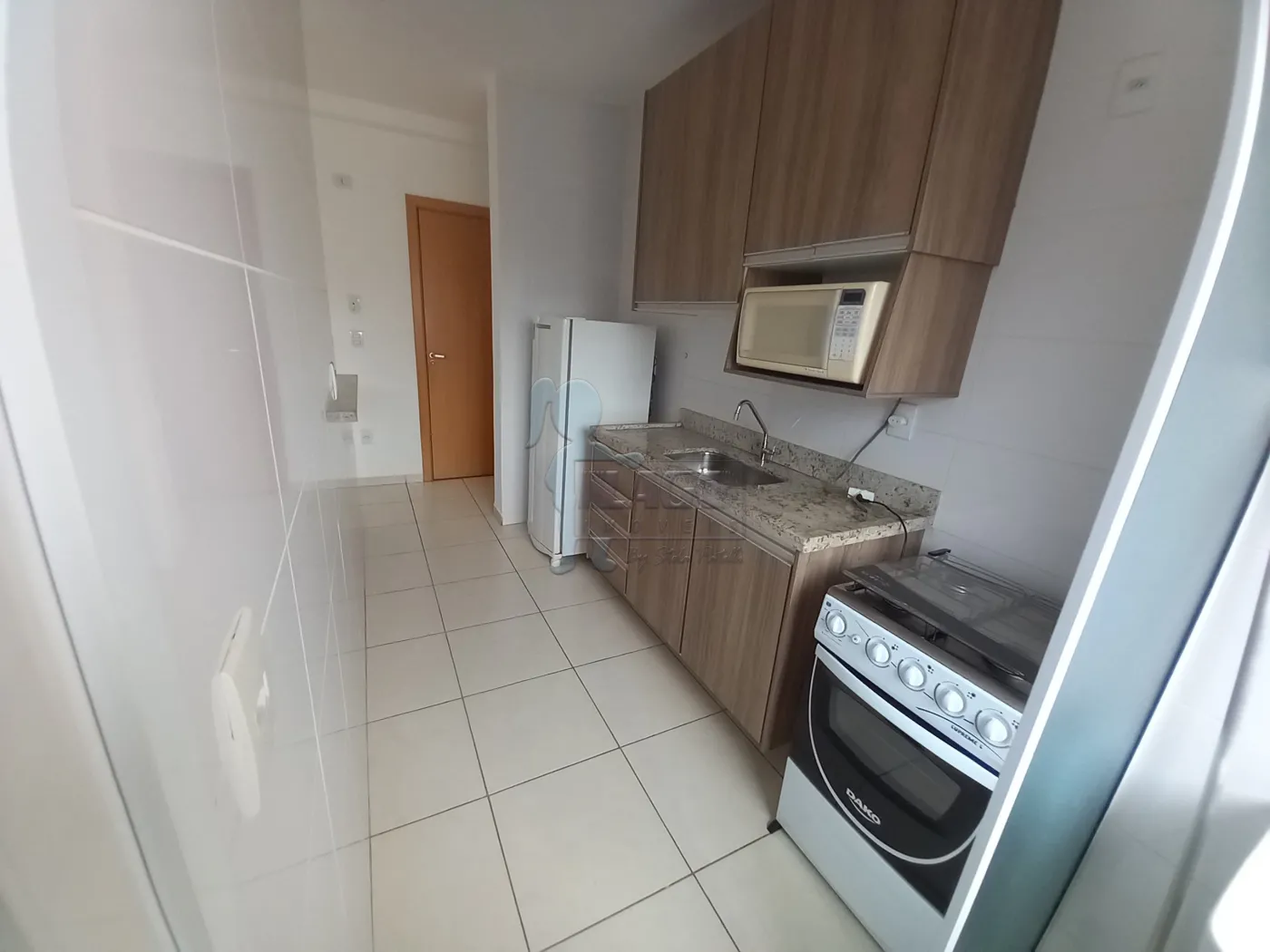 Alugar Apartamento / Padrão em Ribeirão Preto R$ 2.000,00 - Foto 6