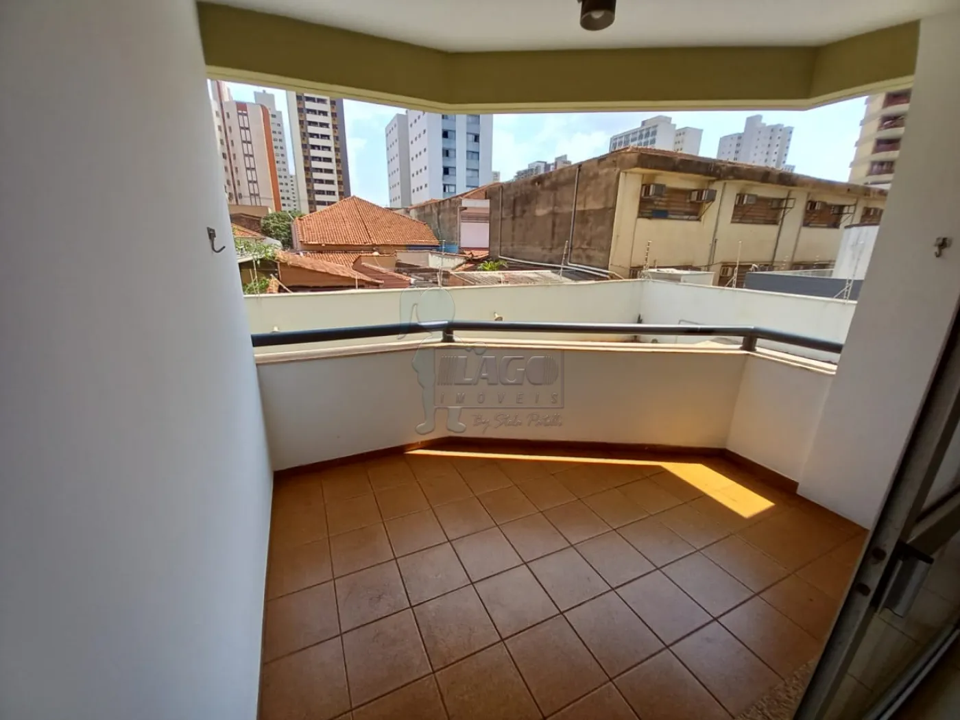 Alugar Apartamento / Padrão em Ribeirão Preto R$ 900,00 - Foto 2