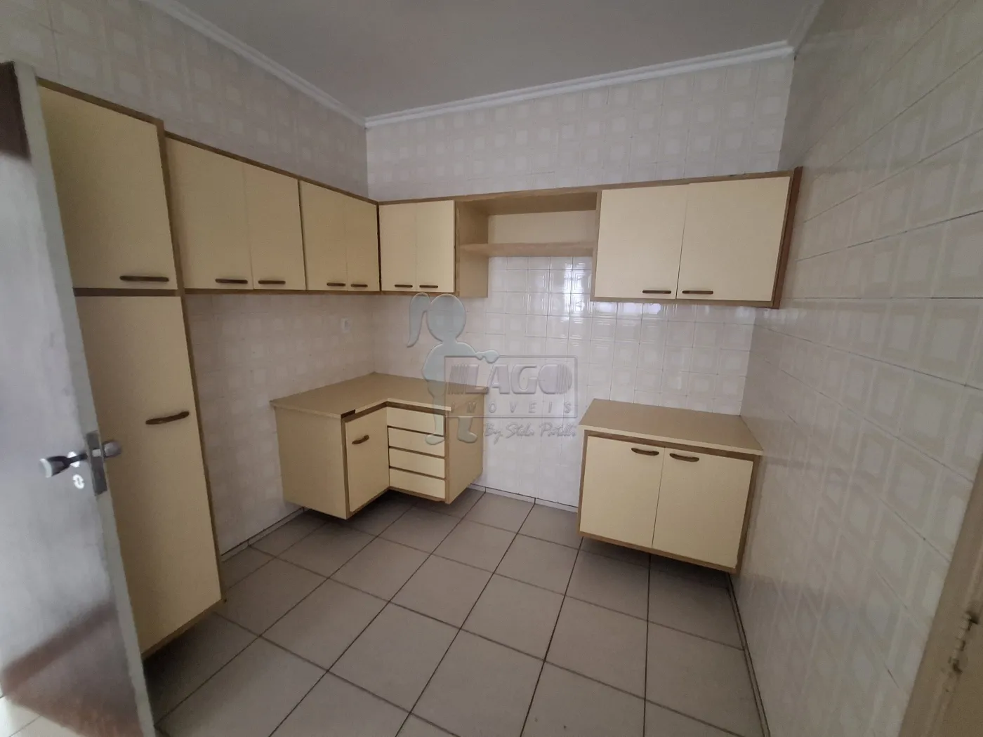 Alugar Apartamento / Padrão em Ribeirão Preto R$ 1.700,00 - Foto 5