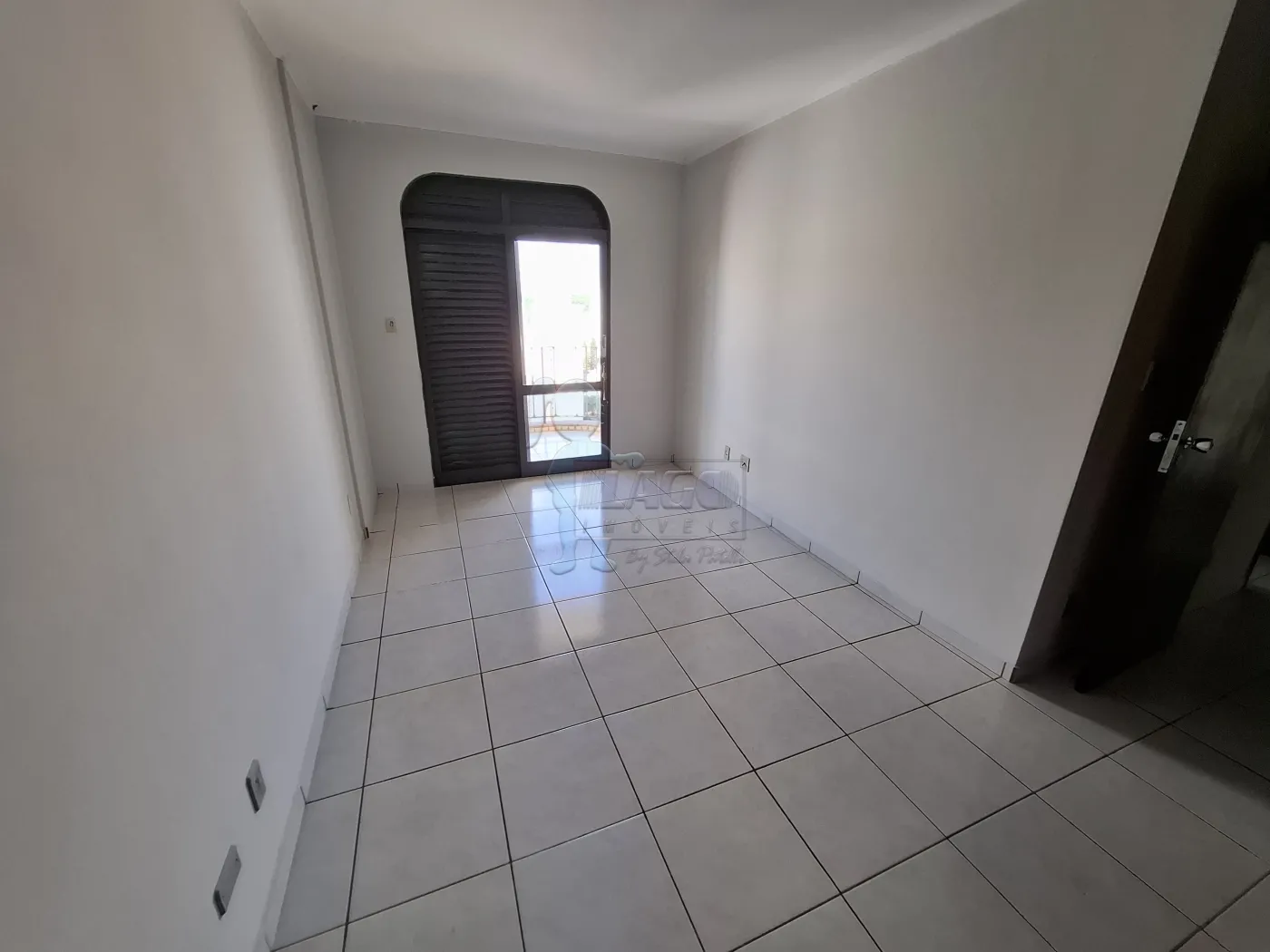 Alugar Apartamento / Padrão em Ribeirão Preto R$ 1.700,00 - Foto 14