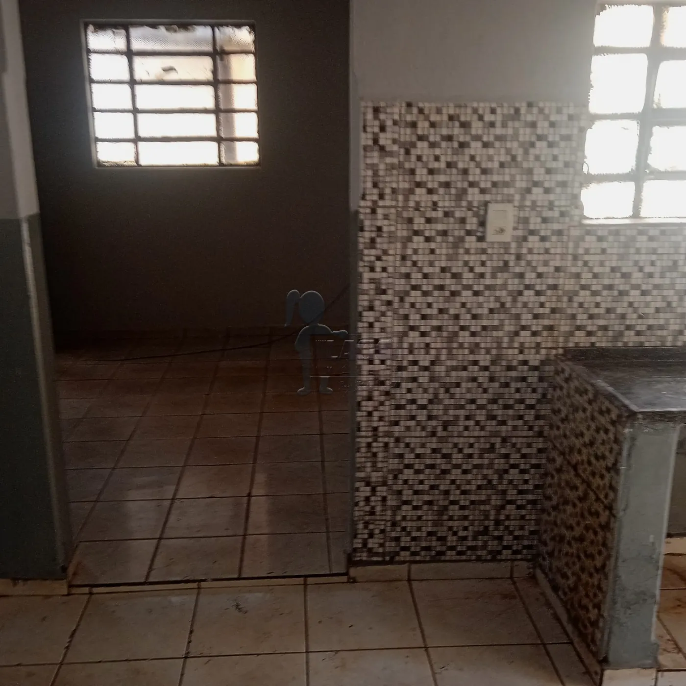 Alugar Casa / Padrão em Ribeirão Preto R$ 650,00 - Foto 3