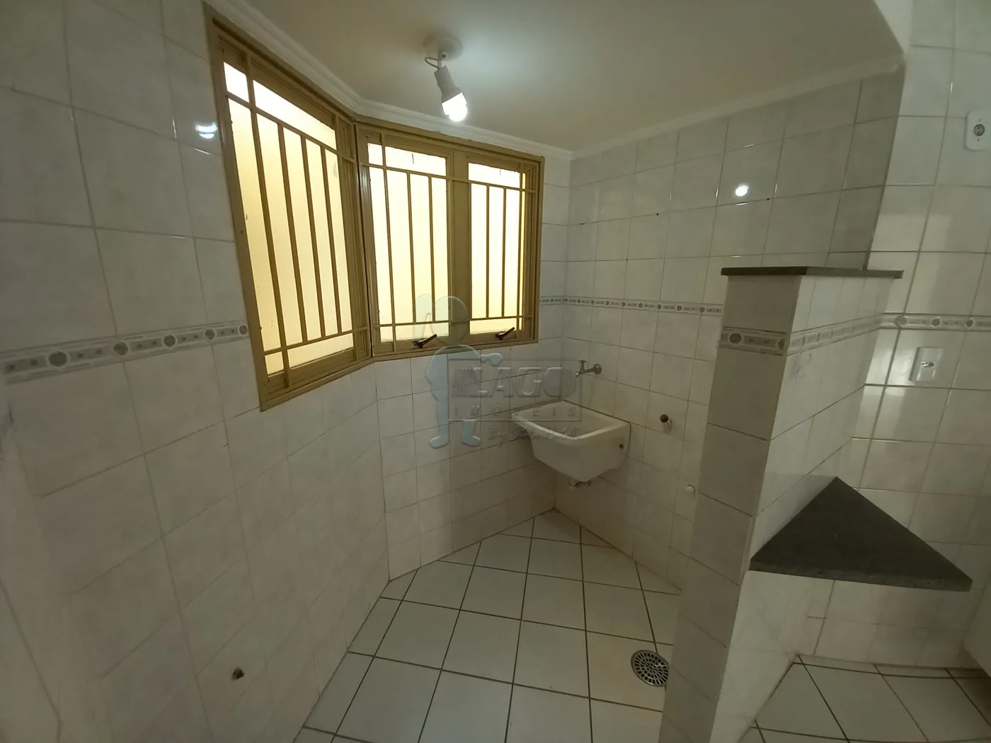 Alugar Apartamento / Padrão em Ribeirão Preto R$ 1.100,00 - Foto 12