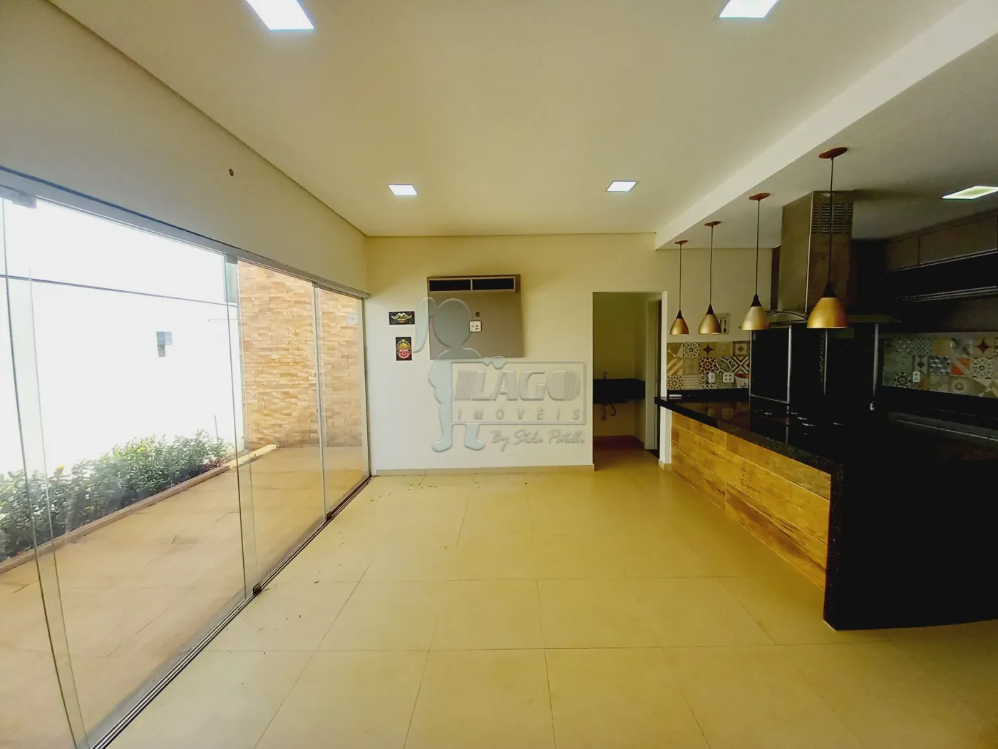 Alugar Casa condomínio / Sobrado em Ribeirão Preto R$ 2.400,00 - Foto 1