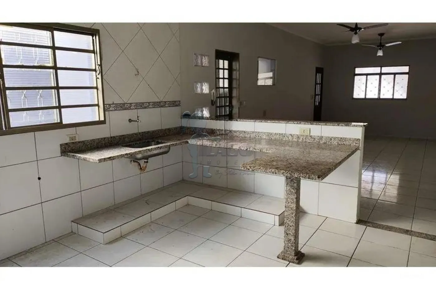 Alugar Casa / Padrão em Ribeirão Preto R$ 800,00 - Foto 5