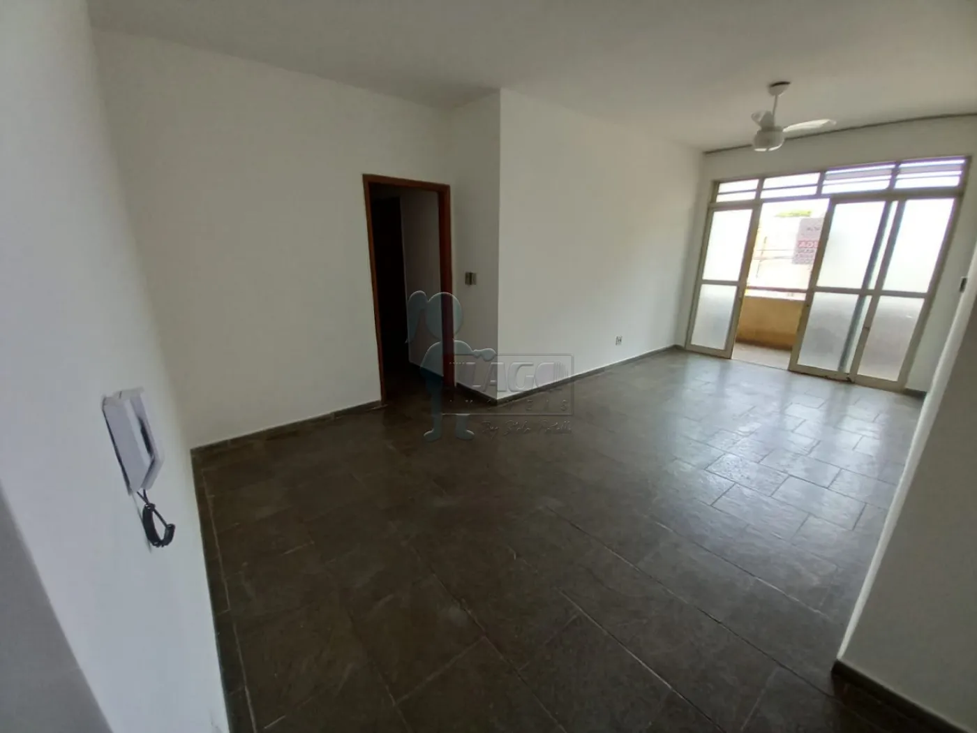 Alugar Apartamento / Padrão em Ribeirão Preto R$ 1.800,00 - Foto 1