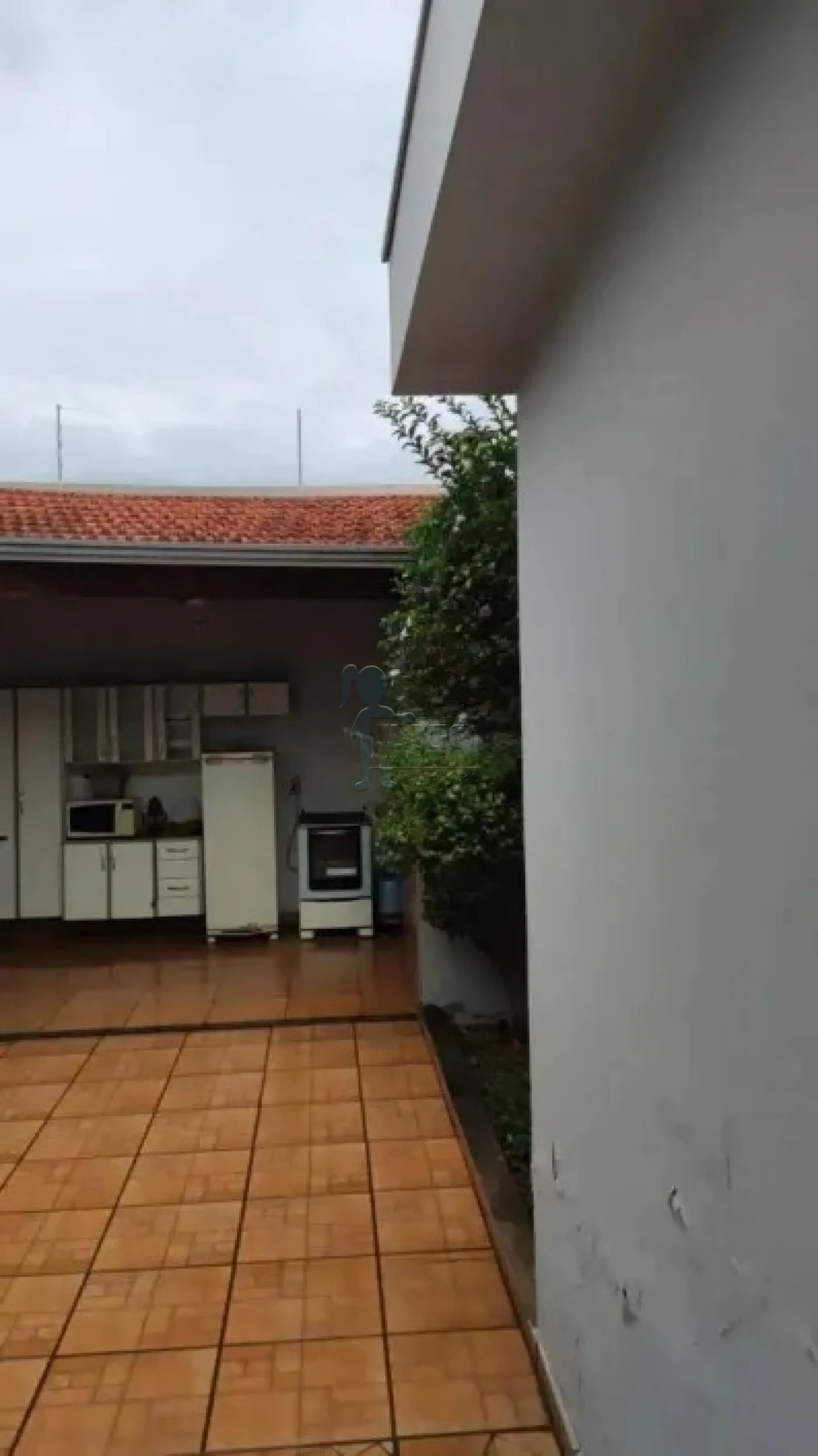 Alugar Casa / Padrão em Ribeirão Preto R$ 1.450,00 - Foto 2