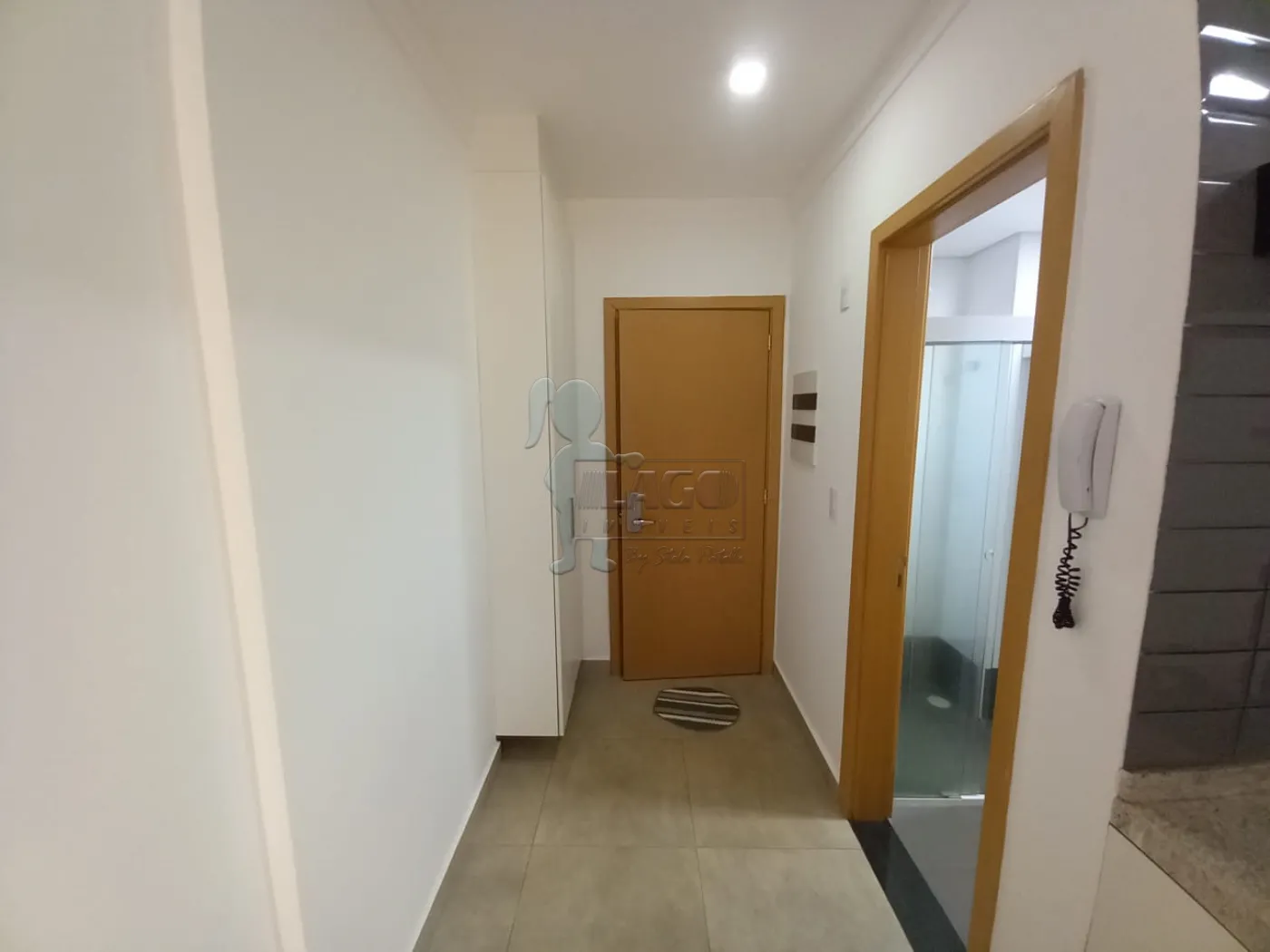 Alugar Apartamento / Padrão em Ribeirão Preto R$ 2.100,00 - Foto 2