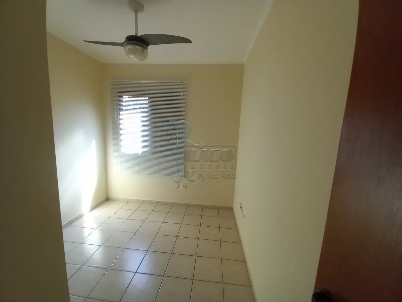 Alugar Apartamento / Padrão em Ribeirão Preto R$ 1.900,00 - Foto 4