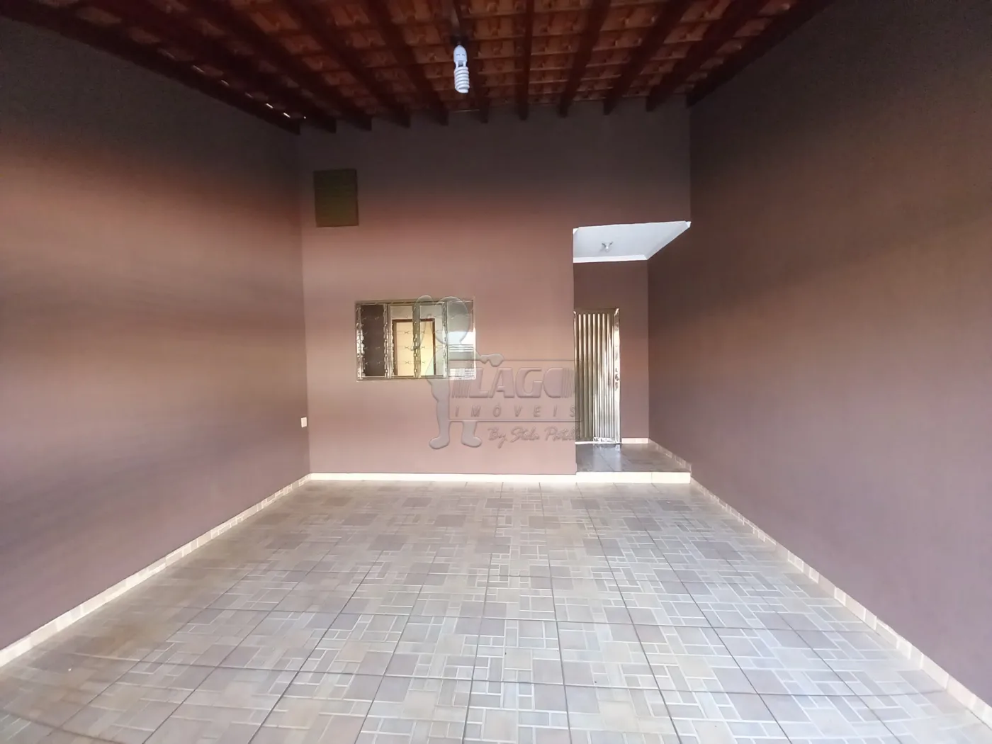 Alugar Casa / Padrão em Ribeirão Preto R$ 1.300,00 - Foto 1