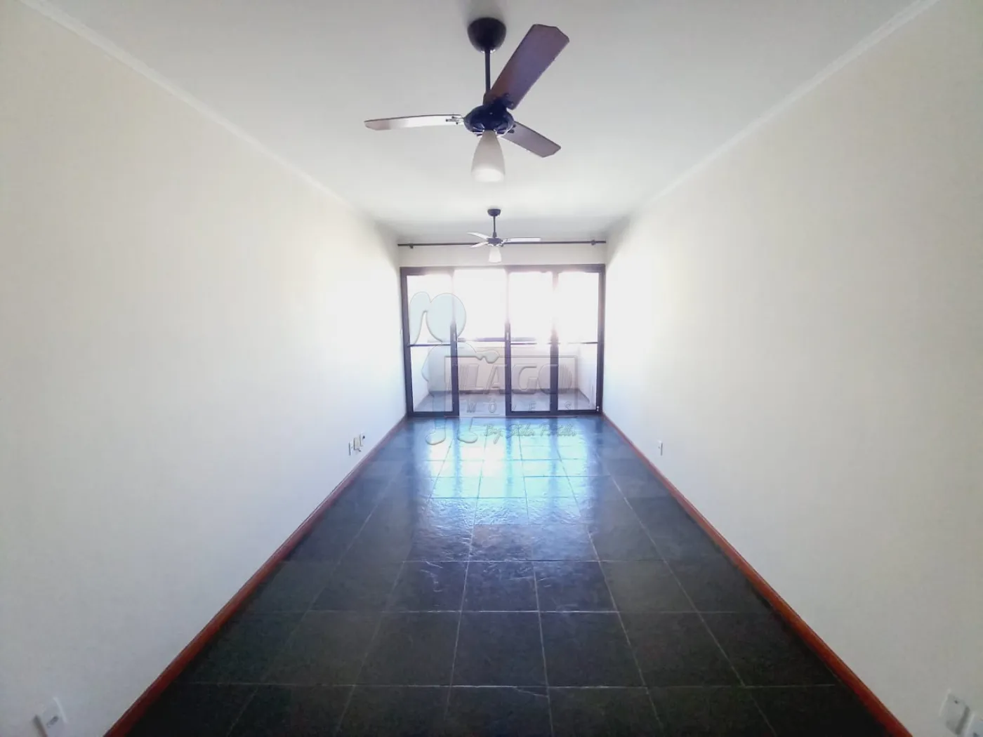 Alugar Apartamento / Padrão em Ribeirão Preto R$ 1.900,00 - Foto 1