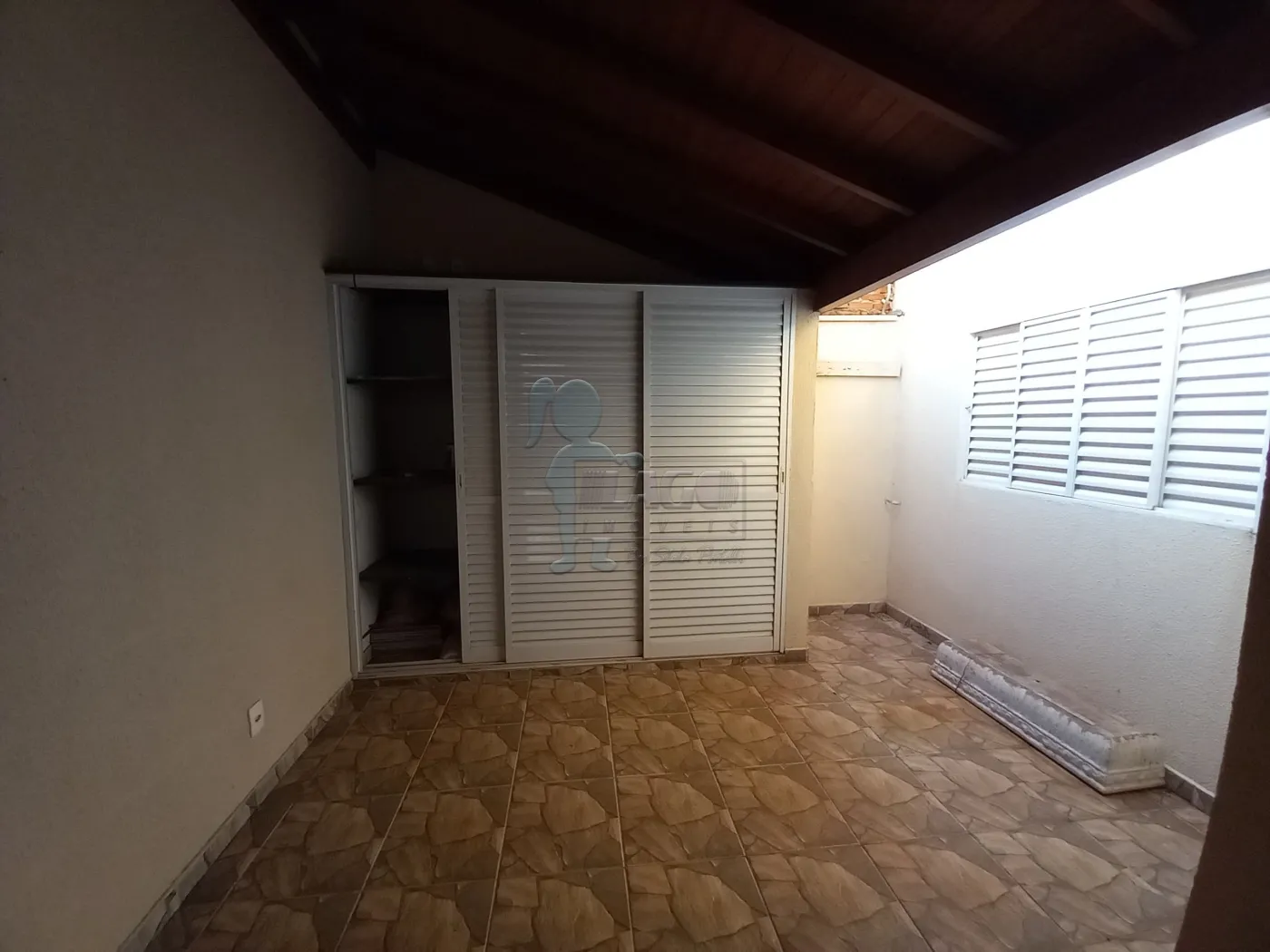 Alugar Casa / Padrão em Ribeirão Preto R$ 1.700,00 - Foto 13