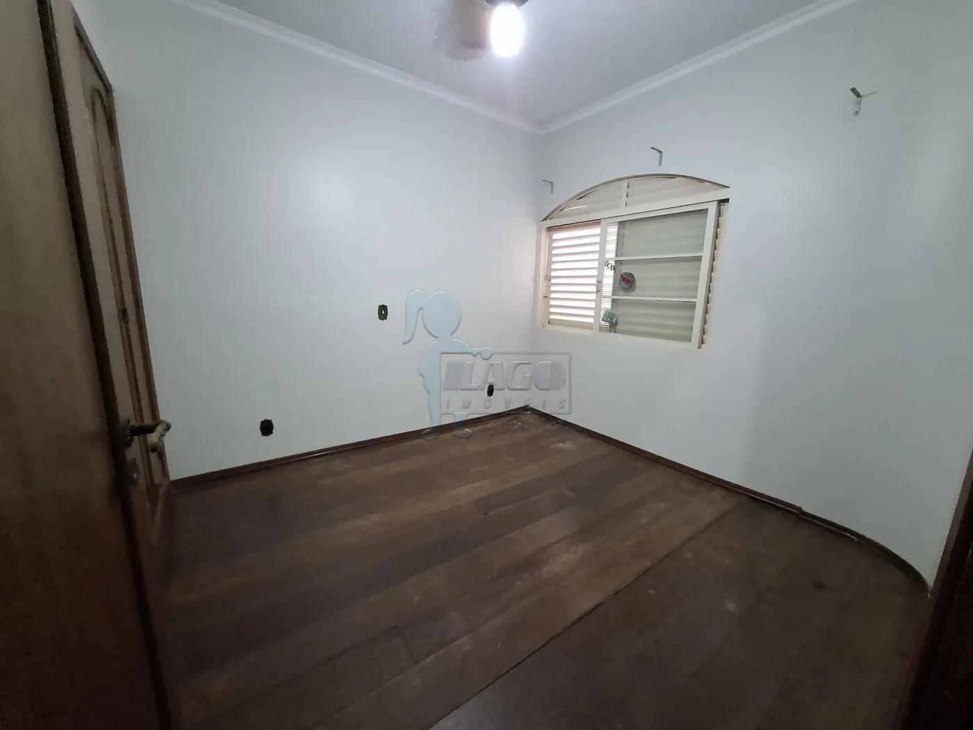 Alugar Casa / Padrão em Ribeirão Preto R$ 2.300,00 - Foto 11