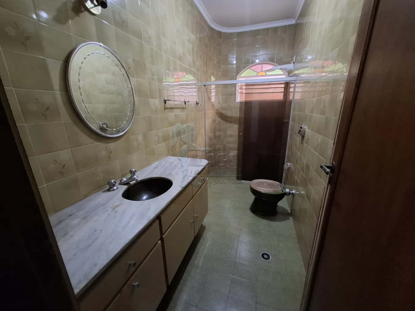 Alugar Casa / Padrão em Ribeirão Preto R$ 2.300,00 - Foto 9