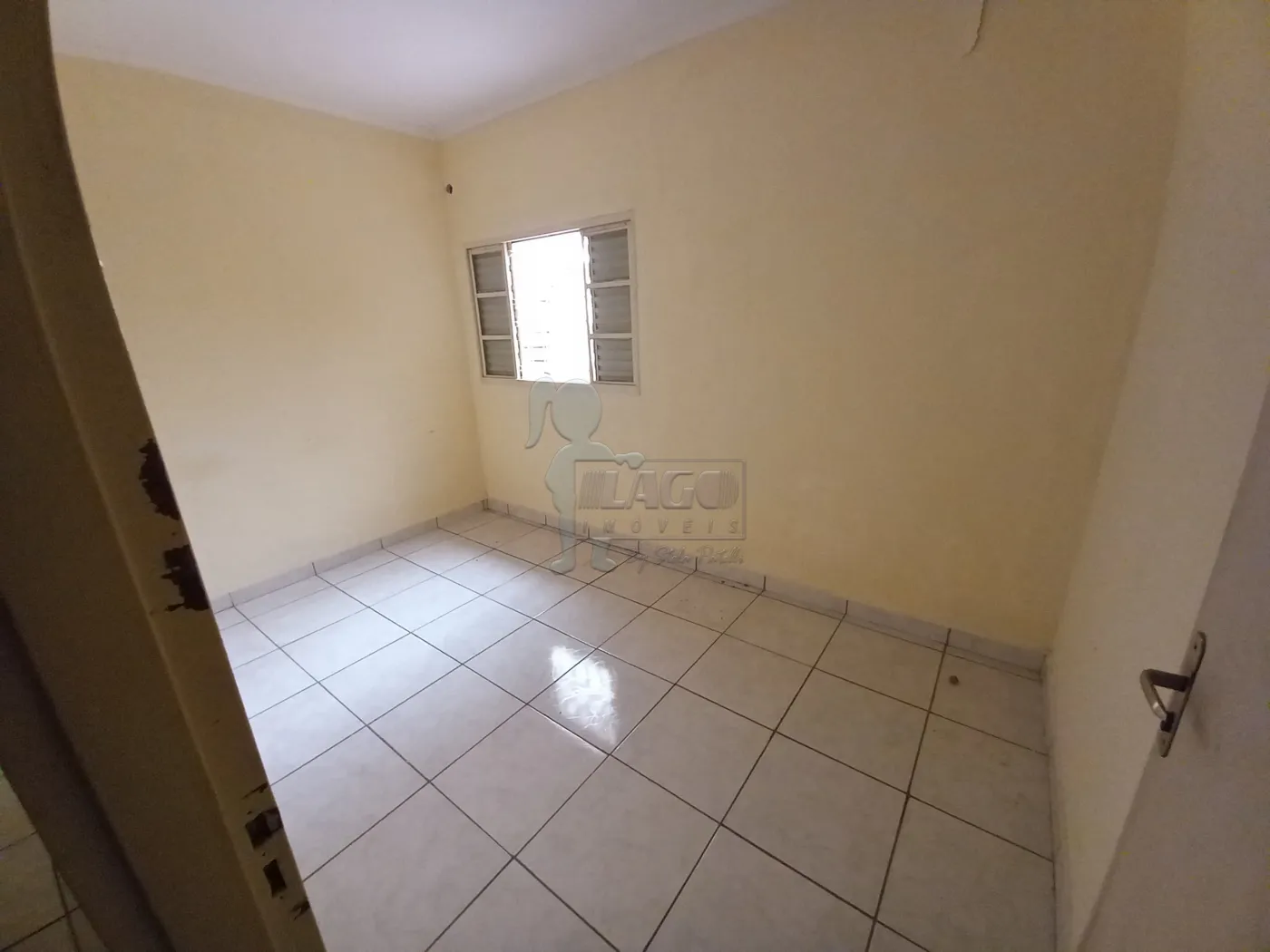 Alugar Casa / Padrão em Ribeirão Preto R$ 1.600,00 - Foto 9