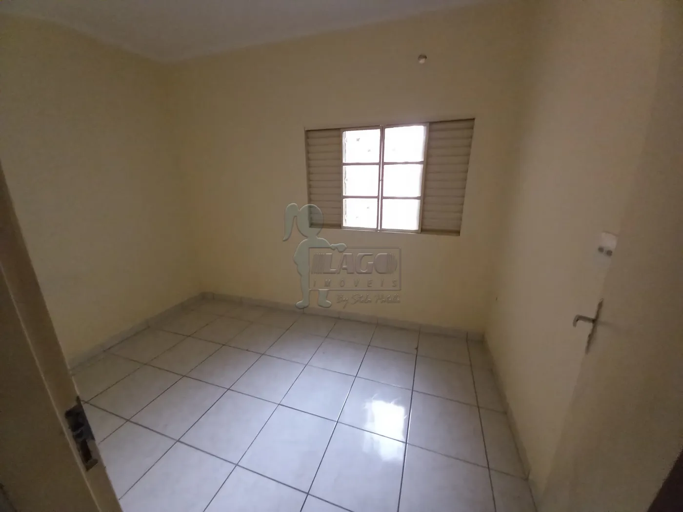 Alugar Casa / Padrão em Ribeirão Preto R$ 1.600,00 - Foto 12