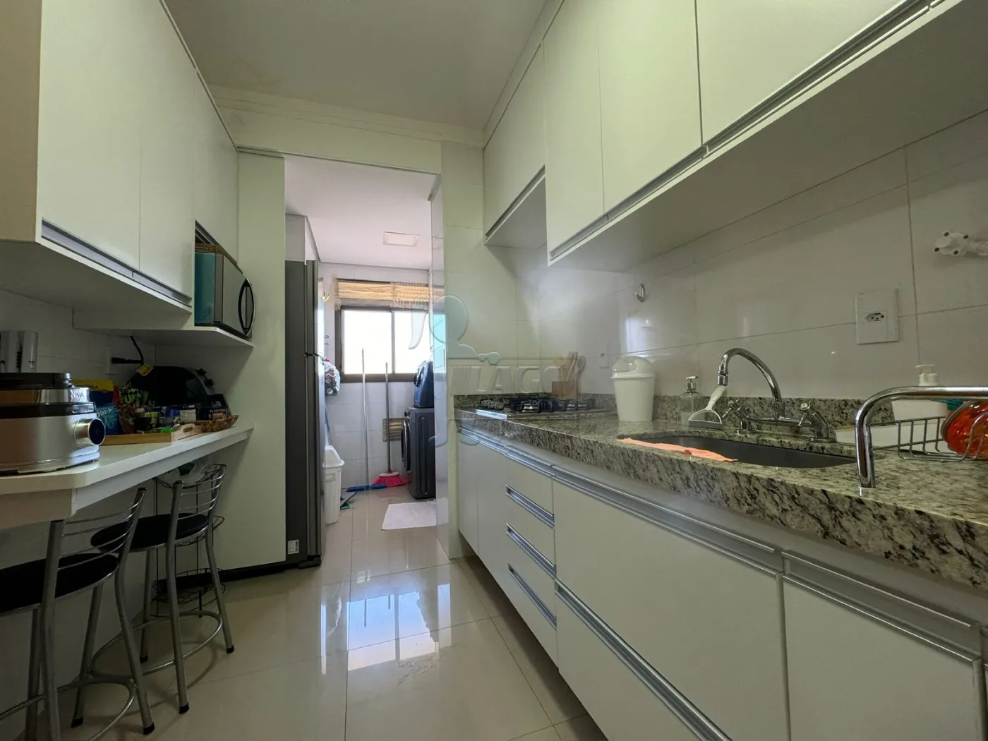 Comprar Apartamento / Padrão em Ribeirão Preto R$ 650.000,00 - Foto 2