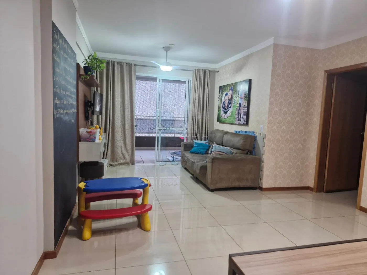 Comprar Apartamento / Padrão em Ribeirão Preto R$ 650.000,00 - Foto 3