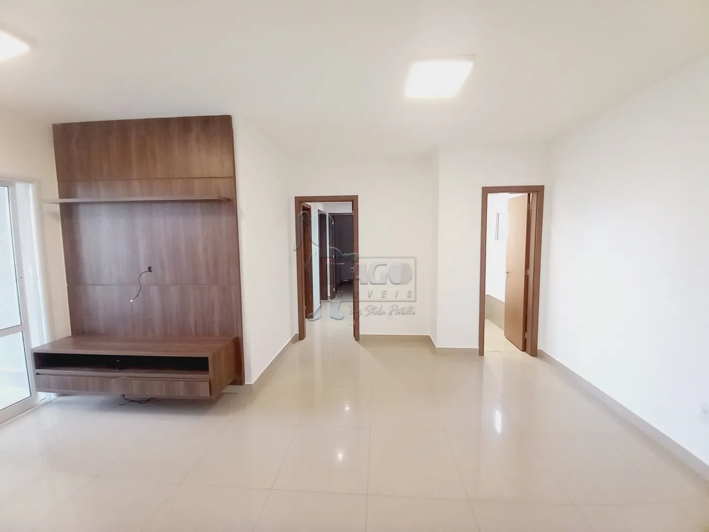 Alugar Apartamento / Padrão em Ribeirão Preto R$ 3.600,00 - Foto 2