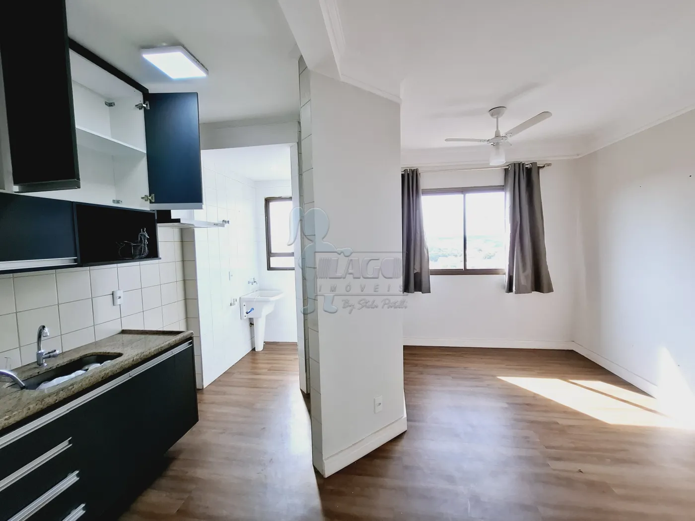 Alugar Apartamento / Padrão em Ribeirão Preto R$ 1.600,00 - Foto 1