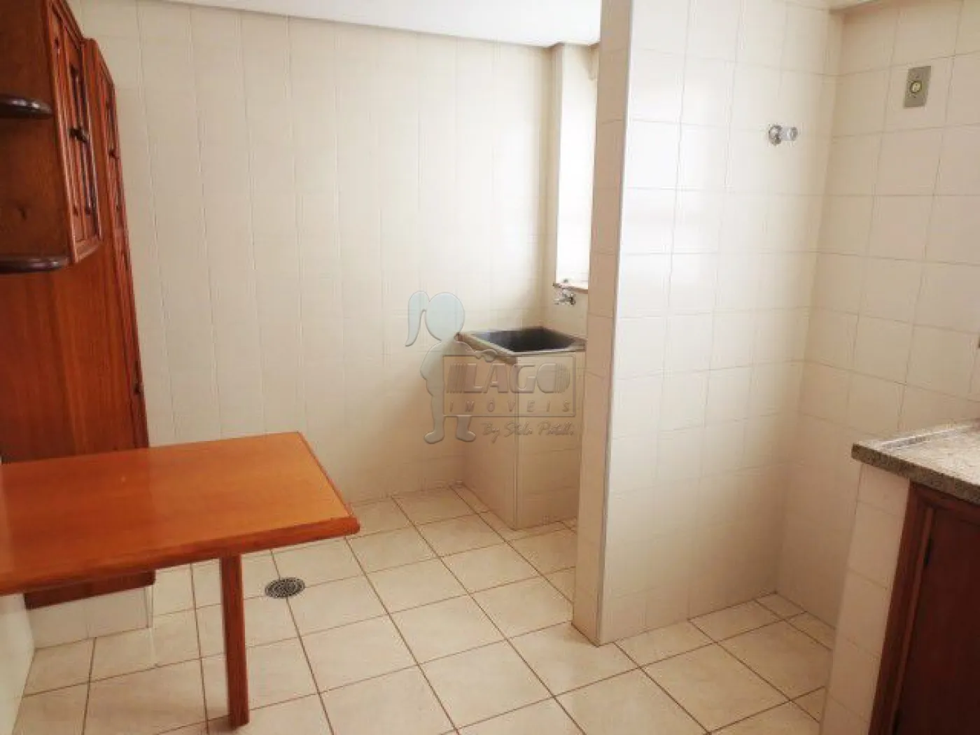 Alugar Apartamento / Padrão em Ribeirão Preto R$ 780,00 - Foto 4