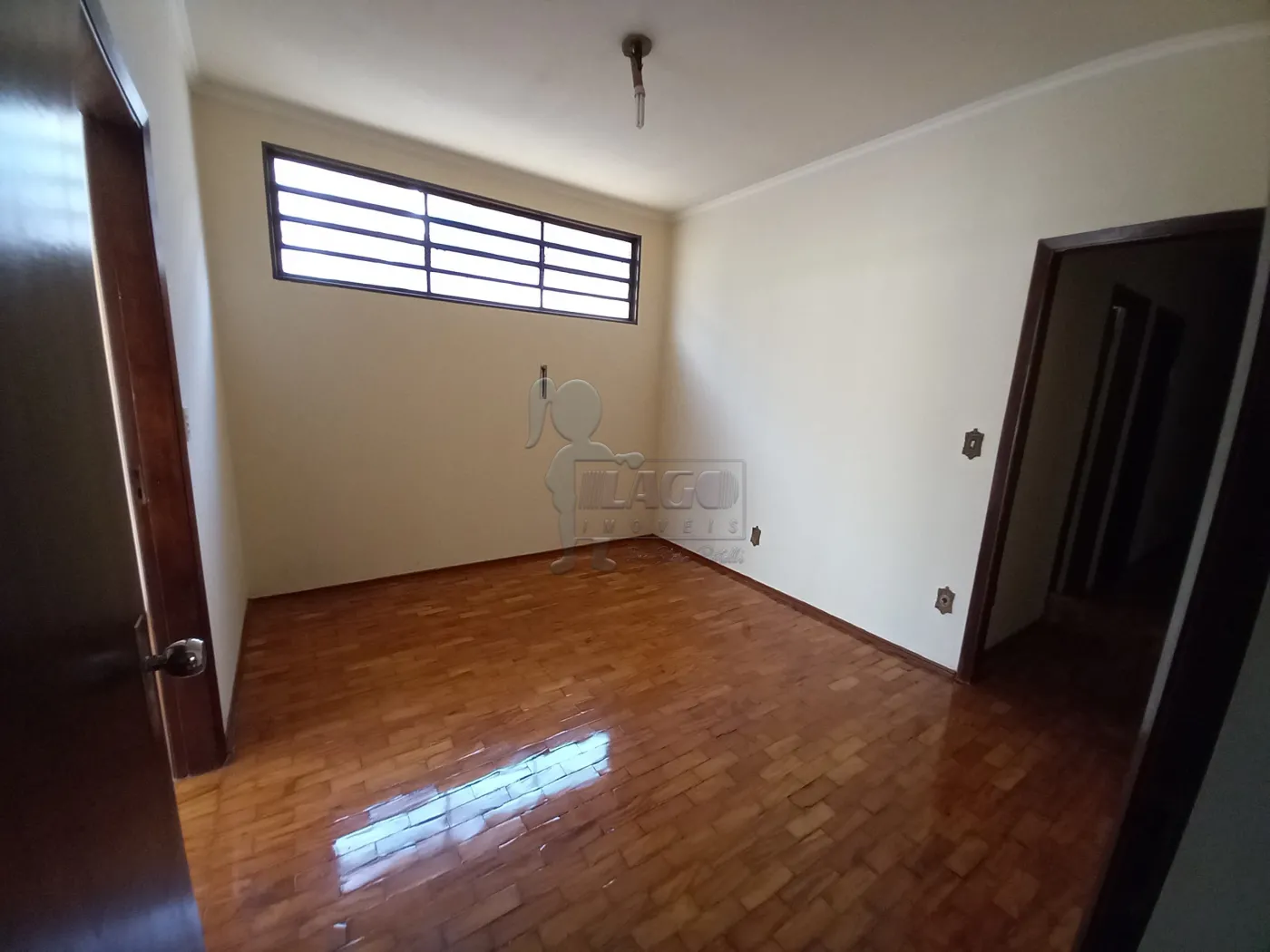 Alugar Casa / Padrão em Ribeirão Preto R$ 2.800,00 - Foto 4