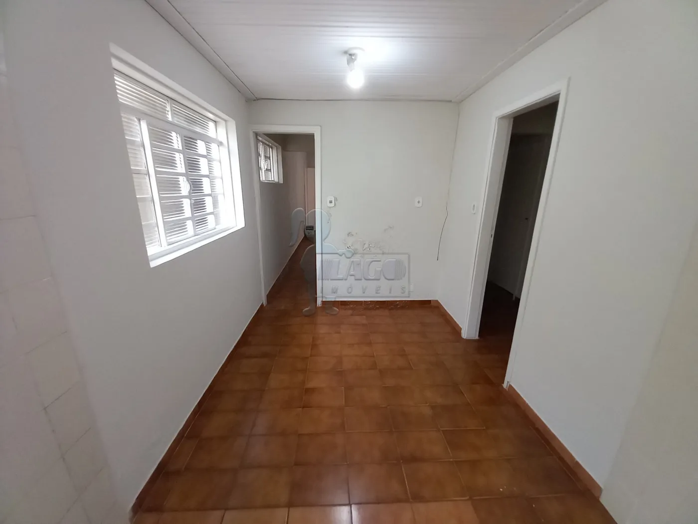 Alugar Casa / Padrão em Ribeirão Preto R$ 1.400,00 - Foto 4