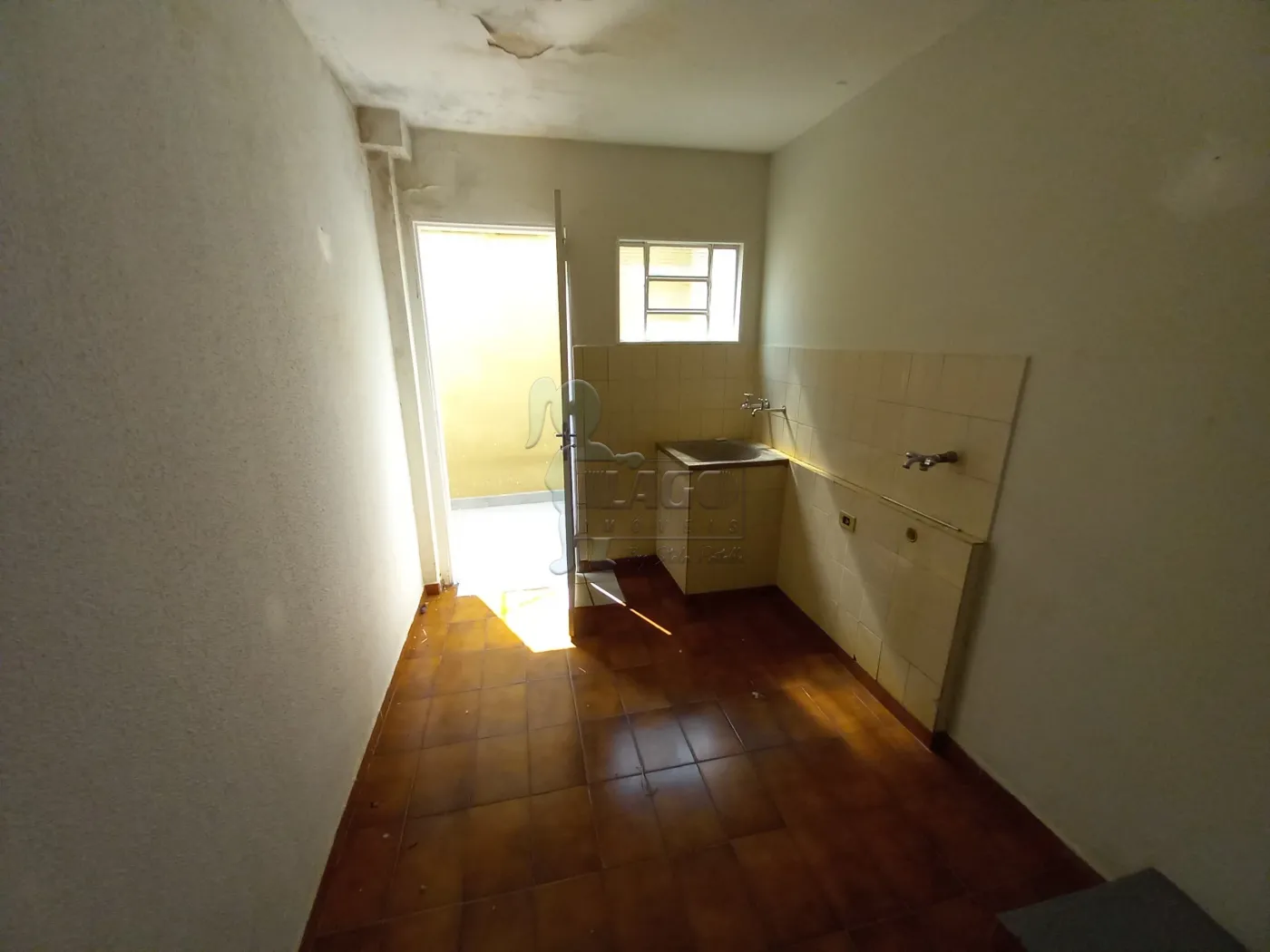 Alugar Casa / Padrão em Ribeirão Preto R$ 1.400,00 - Foto 7