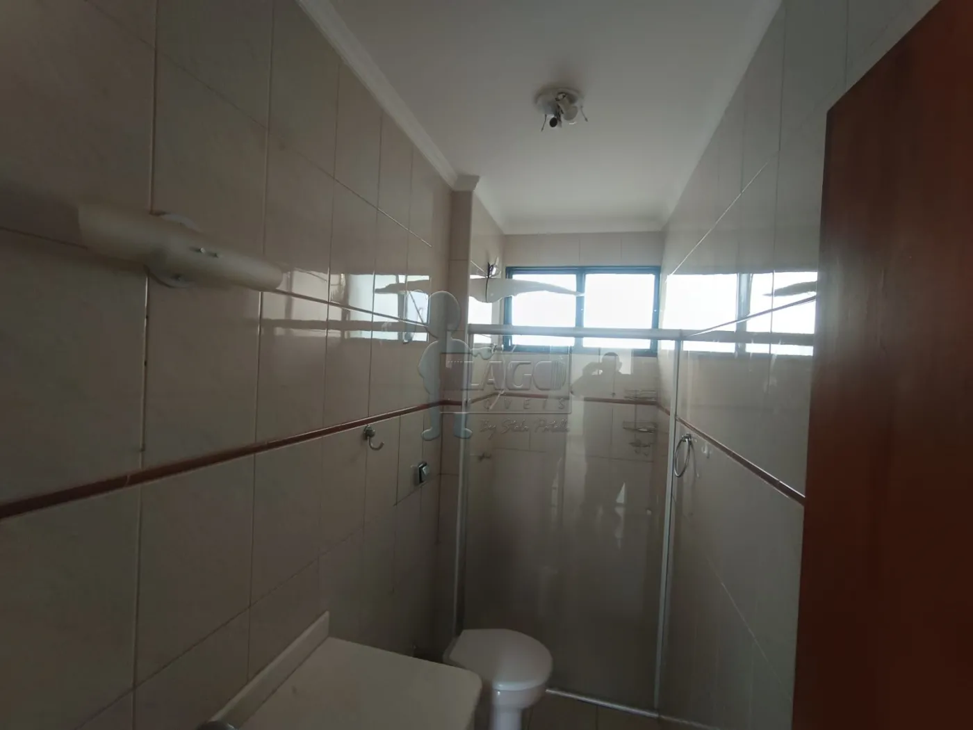 Alugar Apartamento / Padrão em Ribeirão Preto R$ 1.600,00 - Foto 12