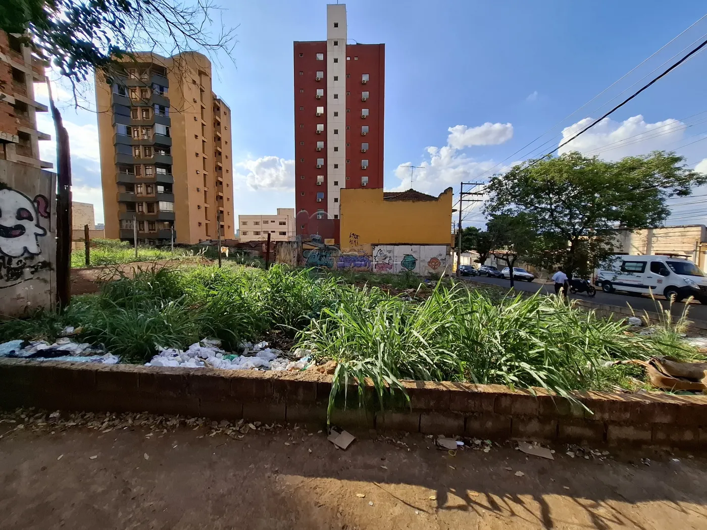 Alugar Terreno / Padrão em Ribeirão Preto R$ 1.500,00 - Foto 5