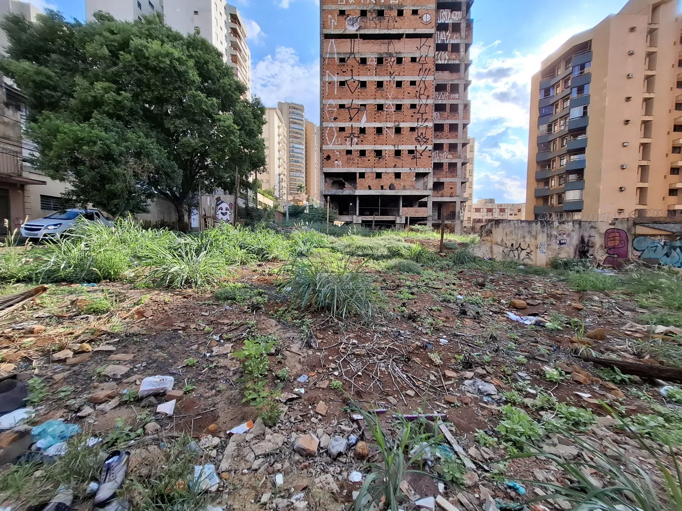 Alugar Terreno / Padrão em Ribeirão Preto R$ 1.500,00 - Foto 7